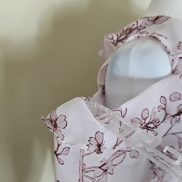 BCBGMaxAzria Cream Ruffled Tie Front Long Sleeve Blouse - Picture 3 of 5